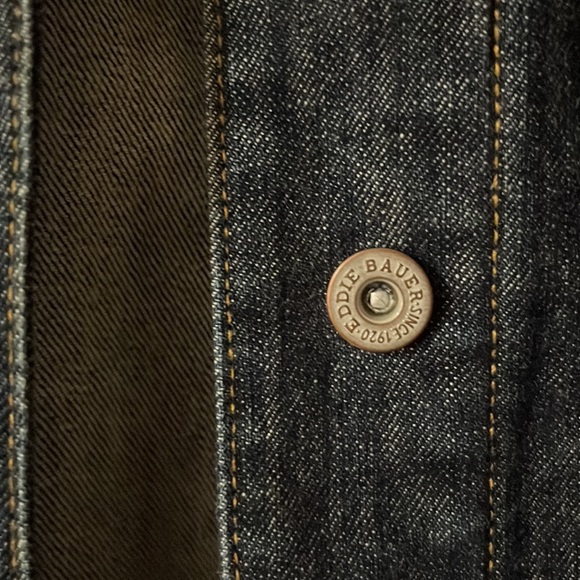 Eddie Bauer large denim jacket good condition - Picture 3 of 5
